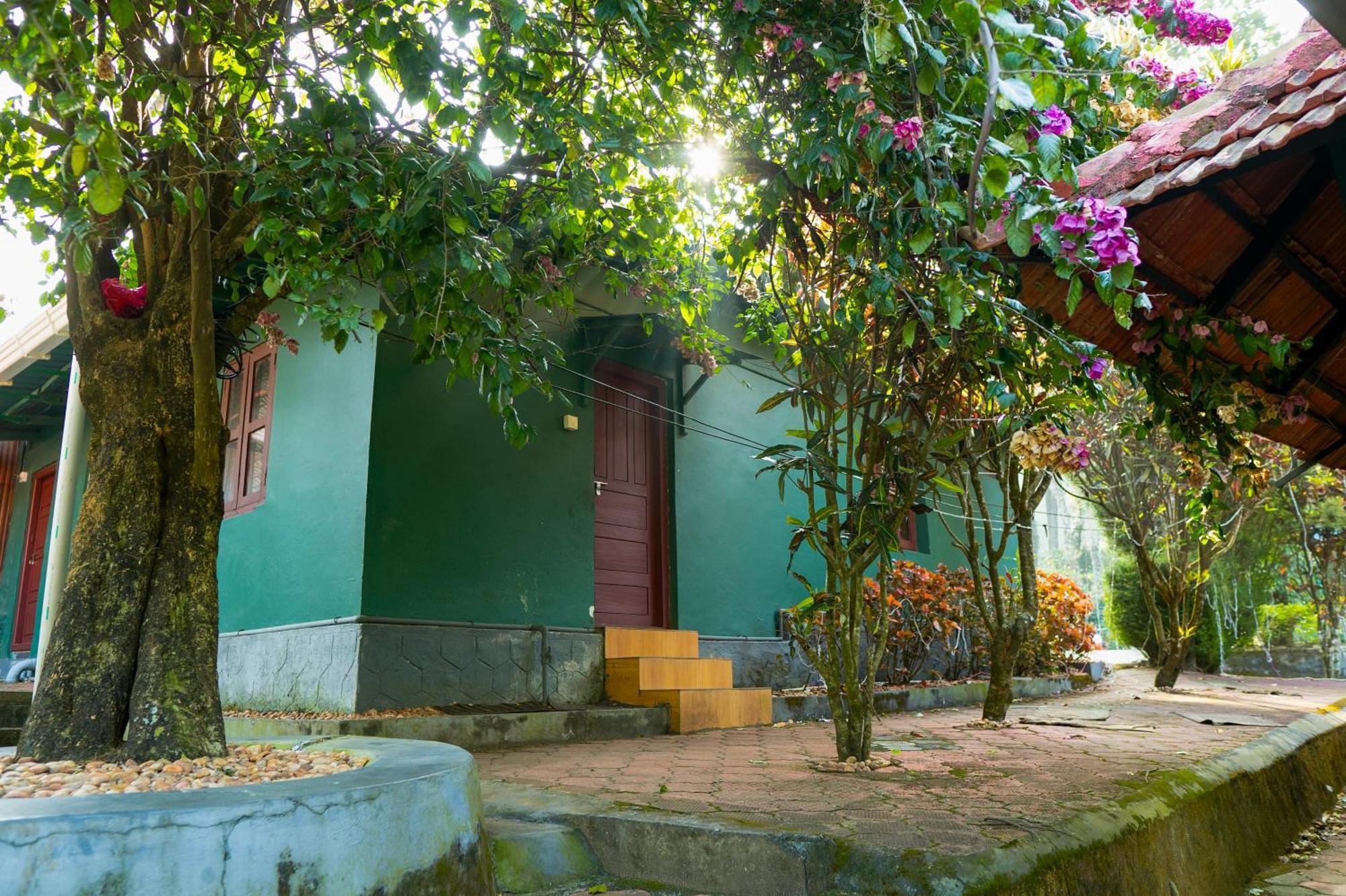 Hill Valley Farm House Nelliyampathy 外观 照片